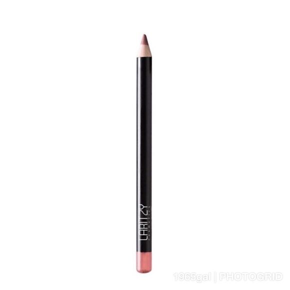 Laritzy cosmetics Lip Pencil Bare NIB - Picture 1 of 8